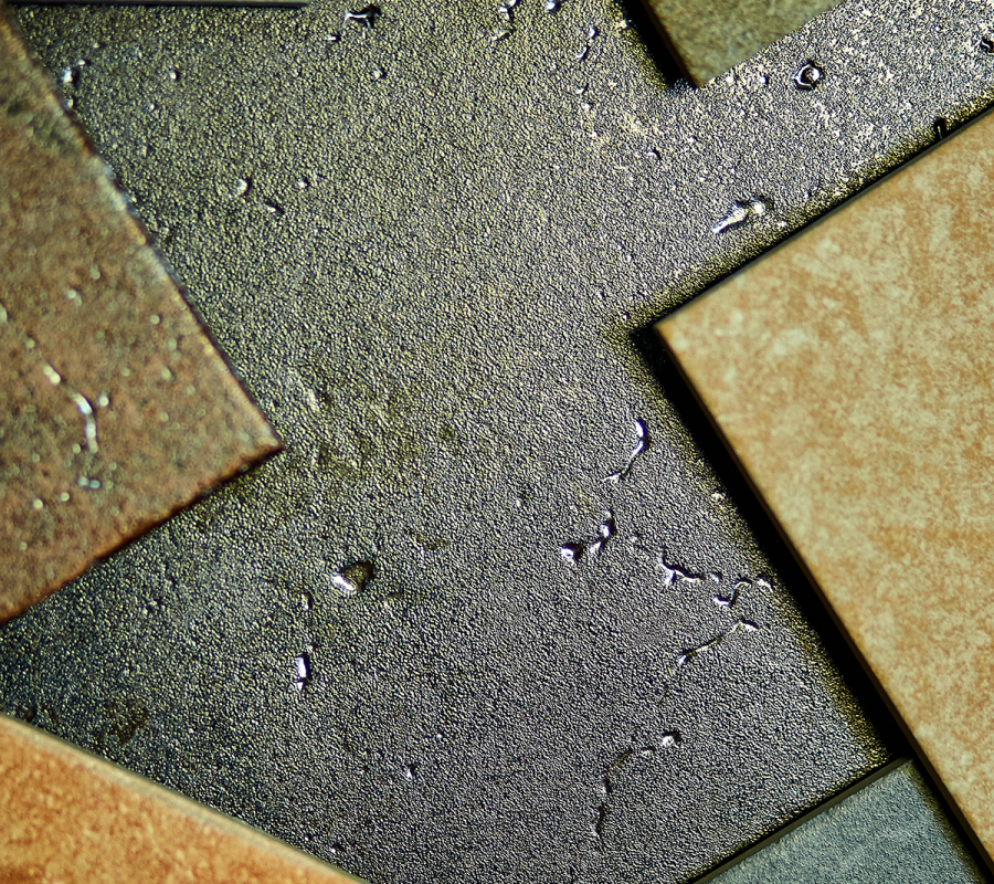 slip proof tiles with water droplets